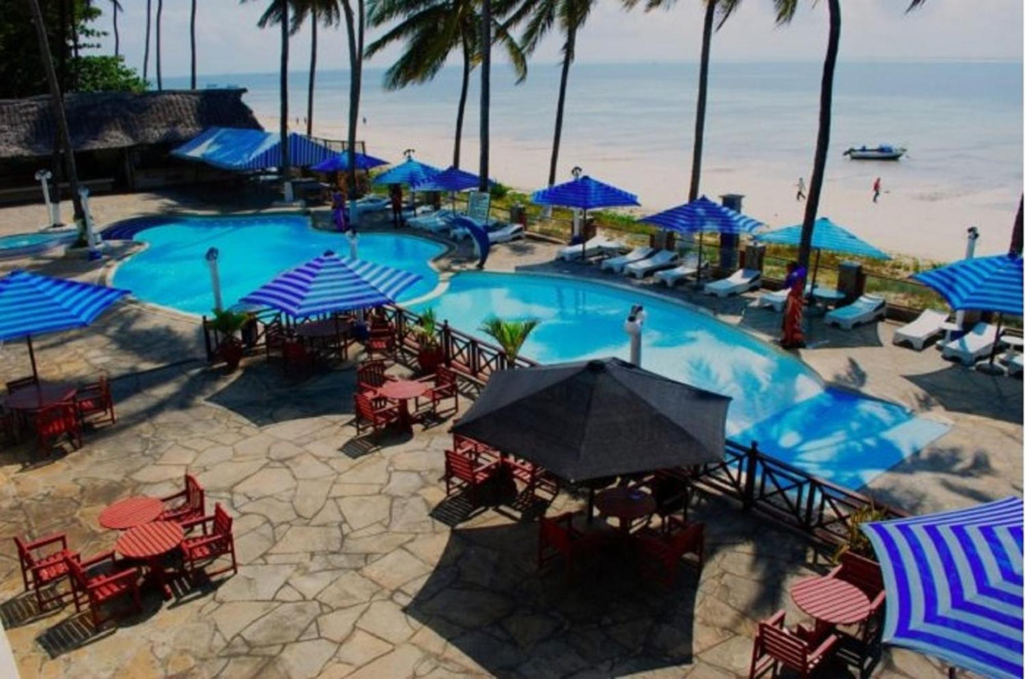 Sai Rock Beach Hotel & Spa Bamburi Ngoại thất bức ảnh