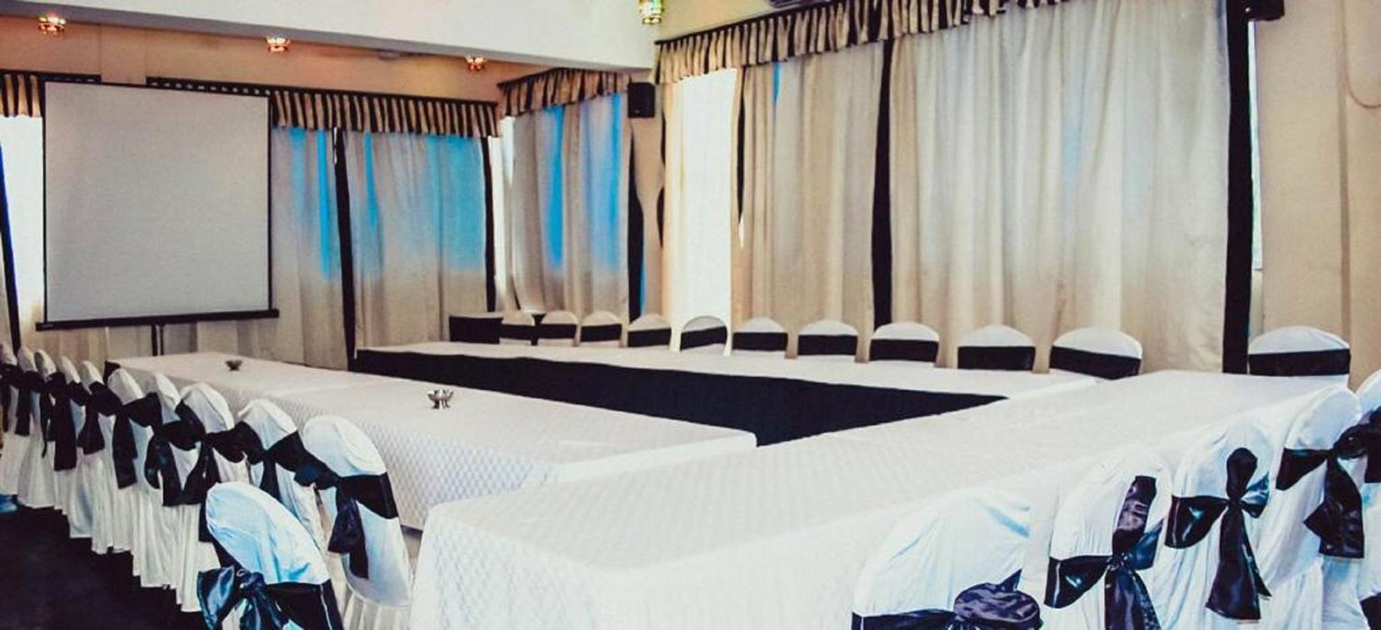 Sai Rock Beach Hotel & Spa Bamburi Ngoại thất bức ảnh