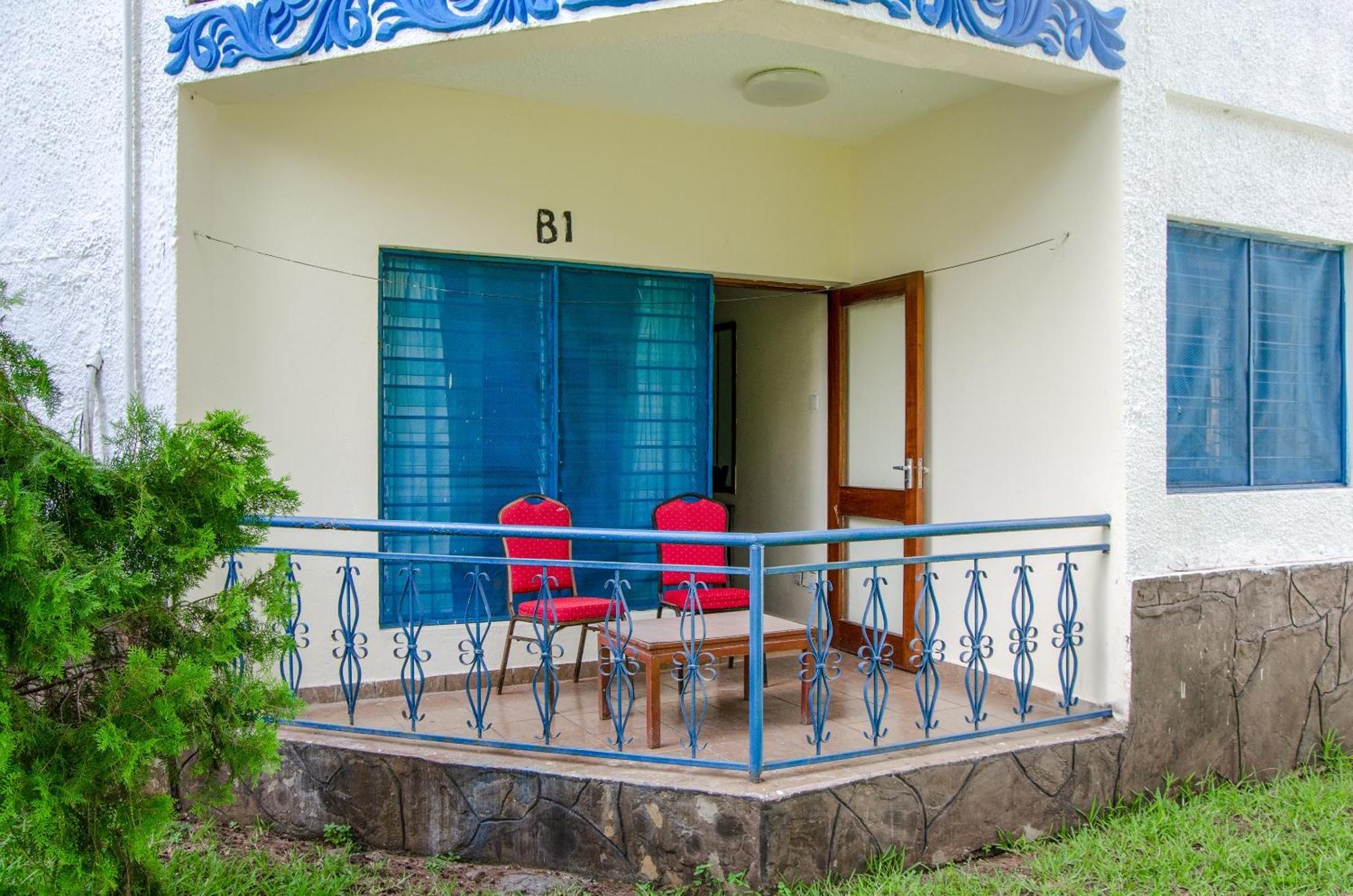 Sai Rock Beach Hotel & Spa Bamburi Ngoại thất bức ảnh